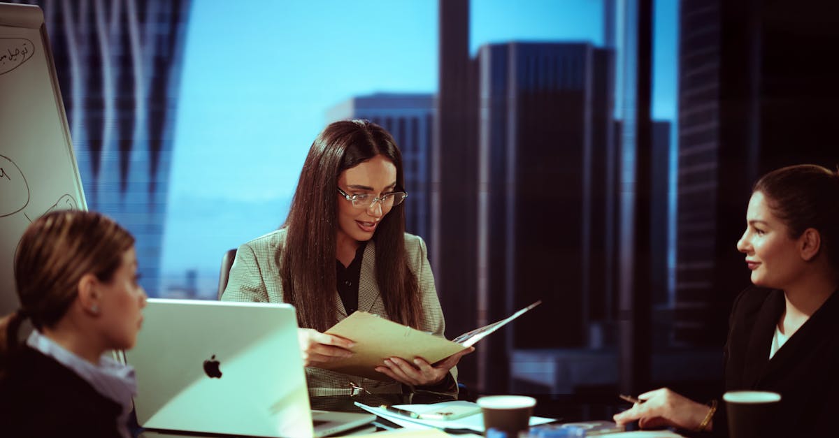 买卖微信账号时:绝对求生端游怎么注册账号